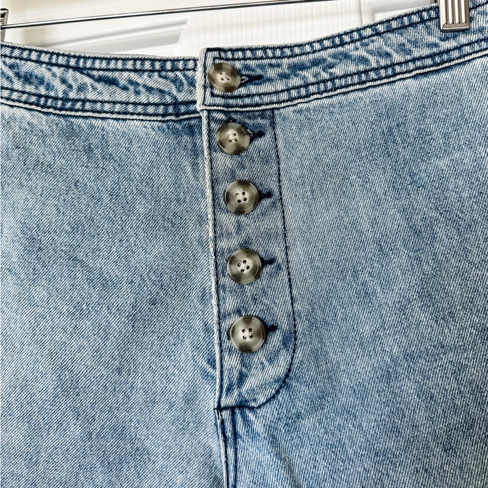 Every High-Waisted Denim Organic Cotton Women’s Shorts / Size 6 - Picture 4 of 9